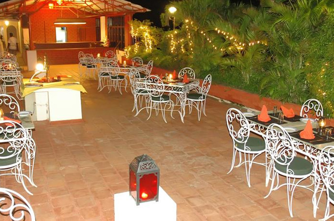 Waves Restaurant Best Non Vegetarian Mahabalipuram Ecr