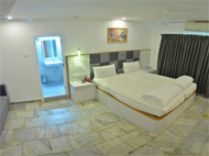 Mahabalipuram beach hotel room
